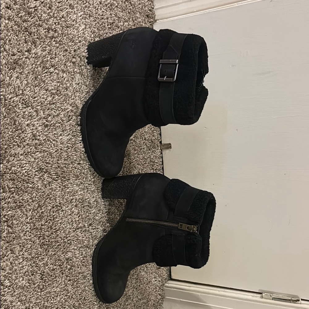 Timberland Black Heeled Boots with Textured Finish and Adjustable Buckle